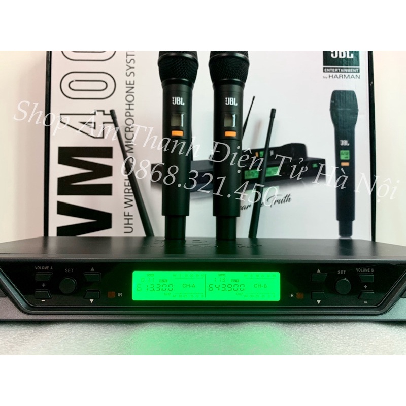 Micro Không Dây VM 400 Thế Hệ Mới 2022 : Có Dò Sóng, Hút Giong, Hát Nhẹ,Chống Hú Tốt. Chuyên karaoke Gia Đình.