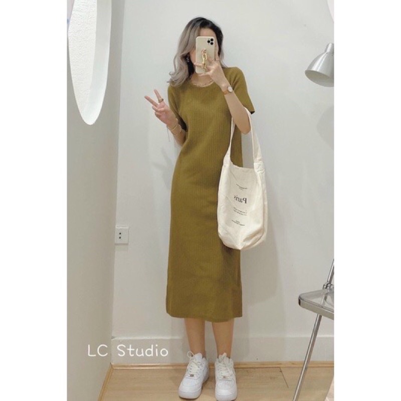 Váy len cổ tròn sọc gân dáng suông style Hàn