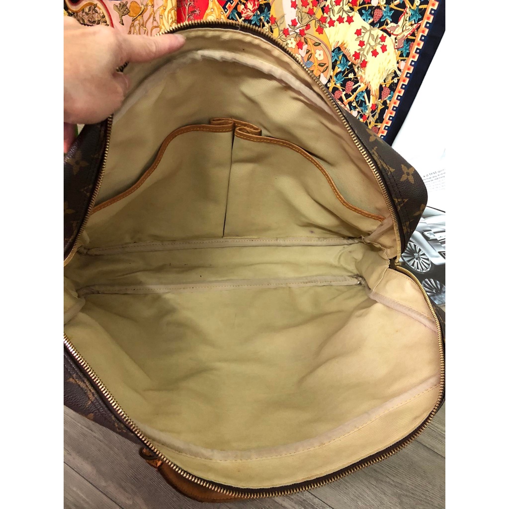 Thanh lý cặp công sở nam hiệu Eo Vì cổ | BigBuy360 - bigbuy360.vn