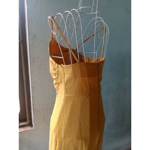 Váy thanh lý nhiều mẫu dưới 53 ký mặc vừa