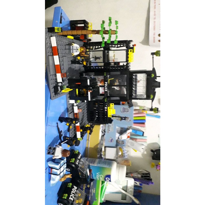 LEGO Trụ Sở Cảnh Sát 787 Mảnh - 16 Tạo Hình - Bộ Đồ Chơi Lắp Ghép Lego OTO Swat