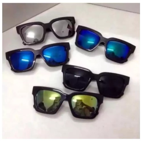 Kính trang gương nam nữ kiểu dáng hàn quốc đẹp