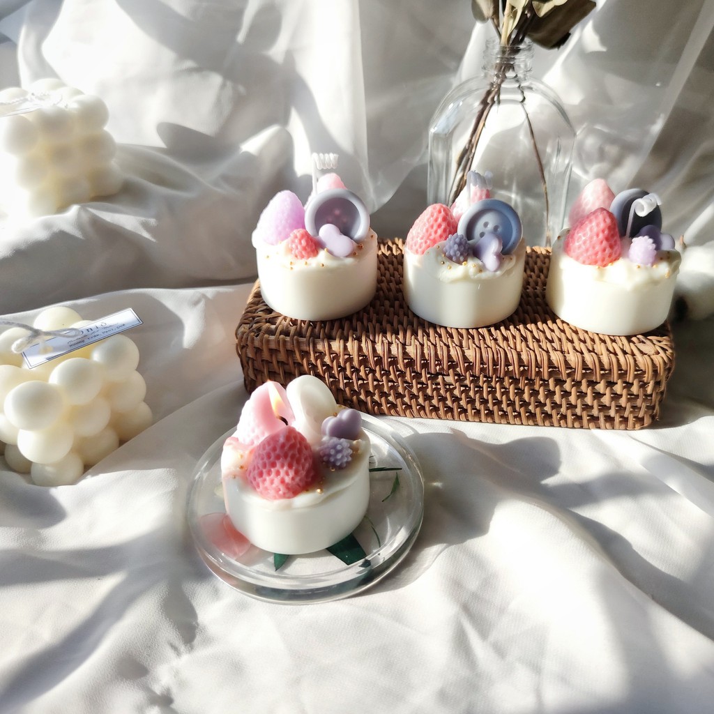 Nến thơm trang trí hình bánh kem, Sweetcake candle, Handmade by Oniõ, kích thước 6x6cm