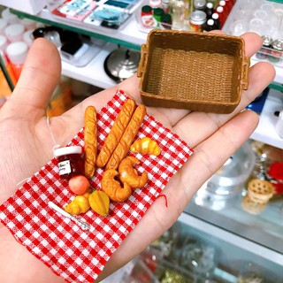 Set rổ bánh mỳ Mô hình