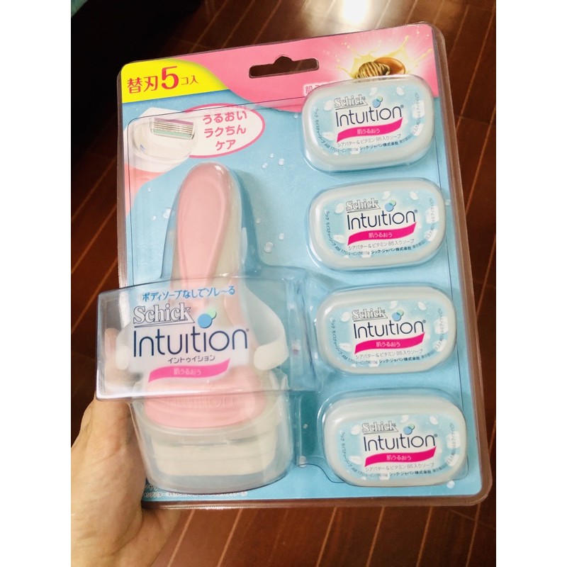 Dao cạo lông chân, tay, nách - Schick Intuition nội địa Nhật | BigBuy360 - bigbuy360.vn