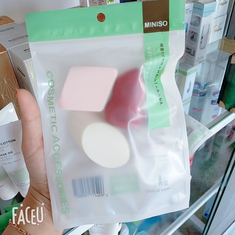 Mút tán kem nền  Miniso Nhật Bản