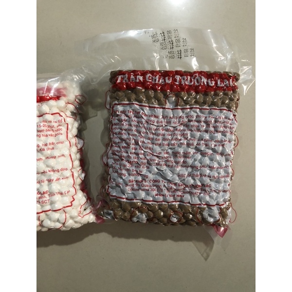 Trân châu Trường Lạc đóng gói 1kg có 2 màu đen và trắng