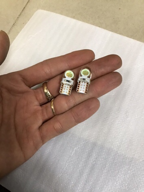 Đèn led xi nhan silicon 1.5W