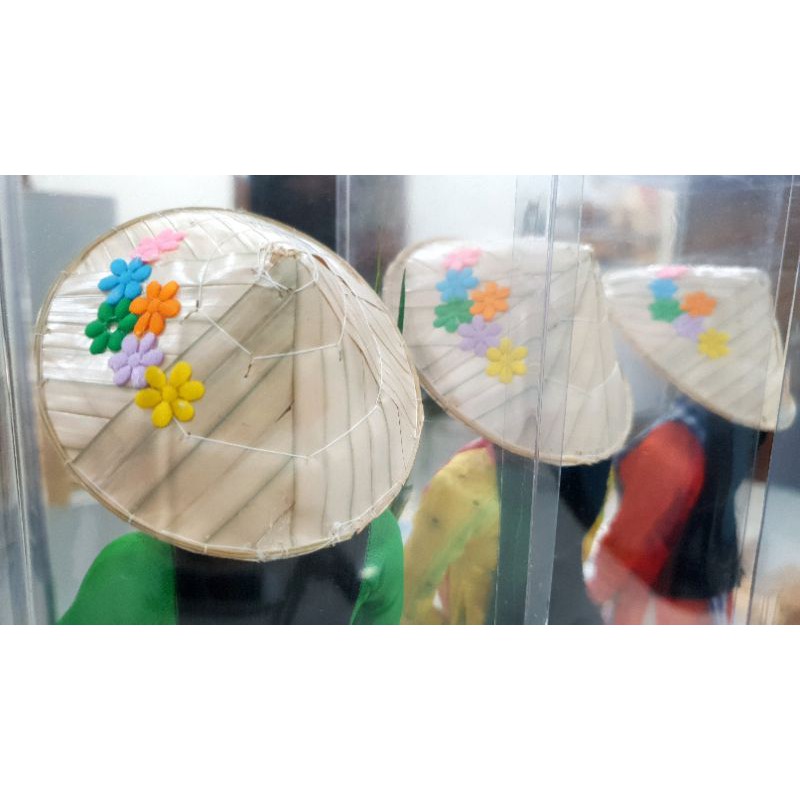 Búp bê áo bà ba Việt Nam