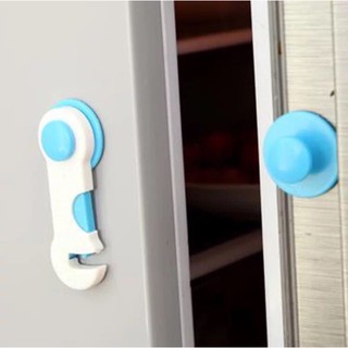 Dụng Cụ Khóa Tủ An Toàn Cho Bé