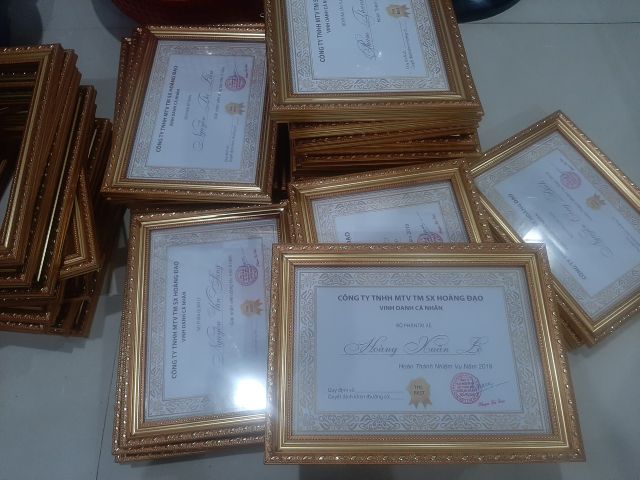 Khung bằng khen A4 Loại 1 Siêu Đẹp | BigBuy360 - bigbuy360.vn