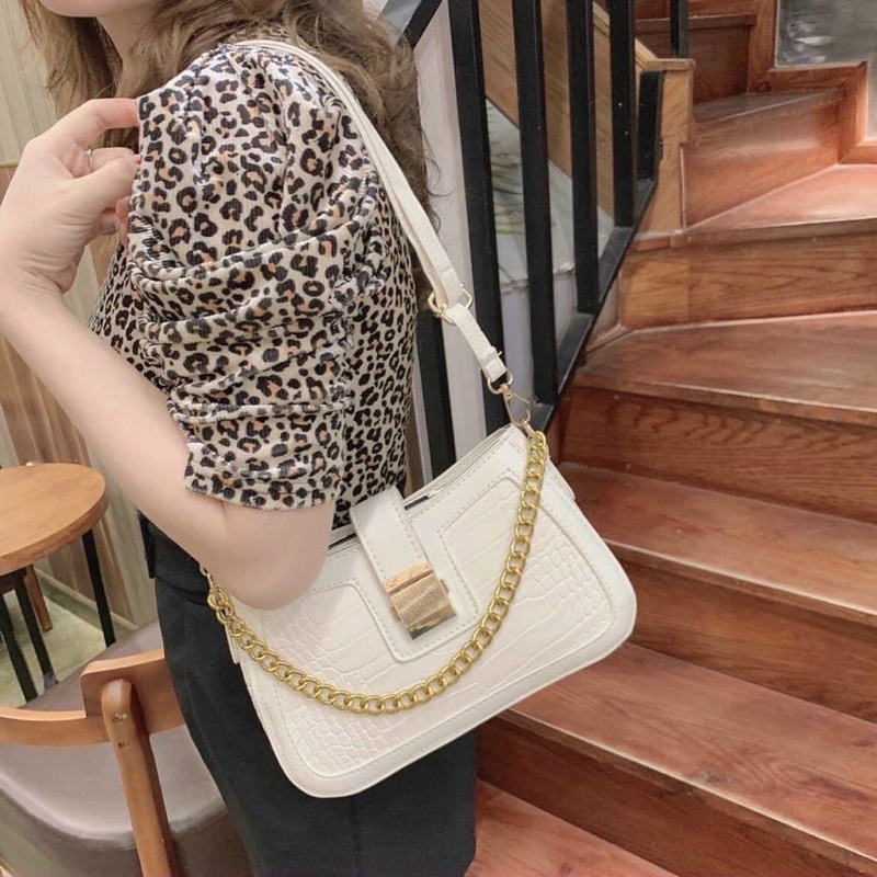 Túi Kẹp Nách Nữ Khoá Vuông, Túi Xách Nữ Đeo Chéo Vân Rắn