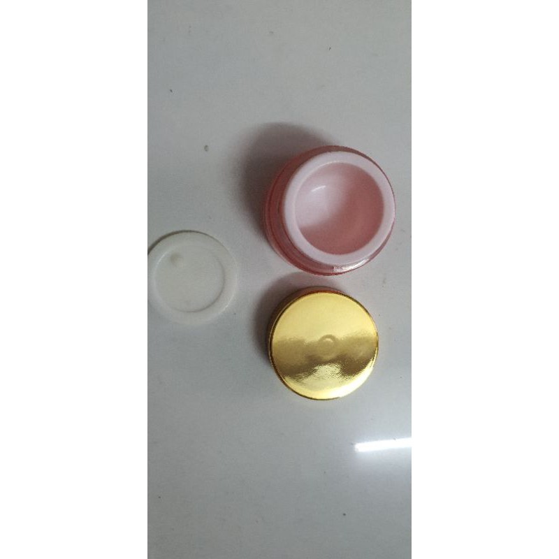 Lọ Đựng Mỹ Phẩm Tròn Cao 10g - Hình thật