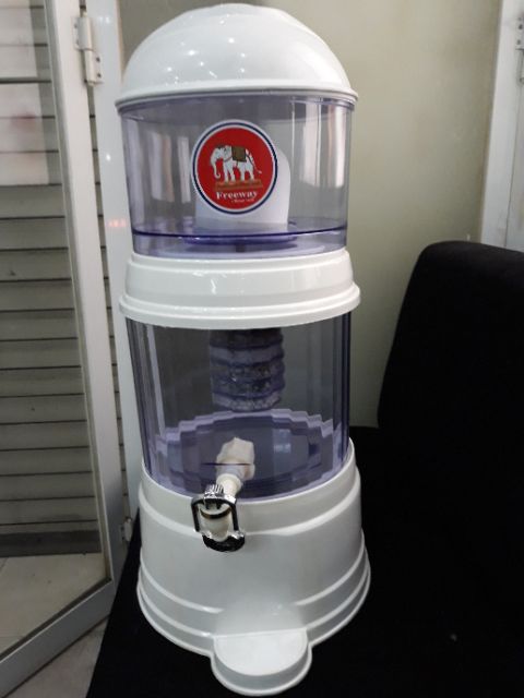 [Mã ELFLASH5 giảm 20K đơn 50K] Bình lọc nước gia đình 17 lít Freeway | BigBuy360 - bigbuy360.vn