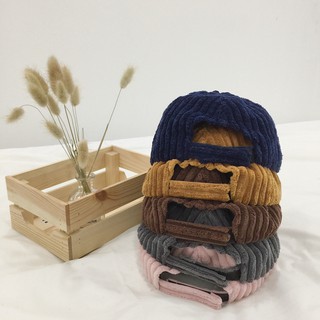 mũ lưỡi chai ulzzang
