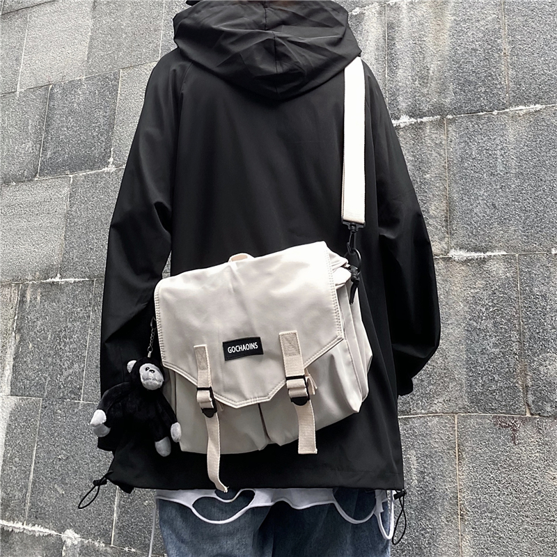 Túi đeo chéo màu trơn thời trang Hàn Quốc đa năng trẻ trung | BigBuy360 - bigbuy360.vn