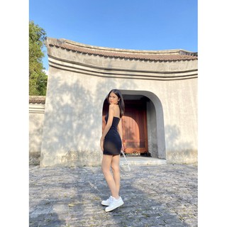Đầm cúp ngực cột dây cổ