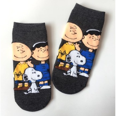 Tất nữ cổ ngắn Snoopy hiệu AIRES, vớ nữ cổ thấp chất cotton co dãn thoáng khi hình thêu cao cấp