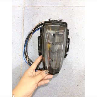 Đèn lái R15