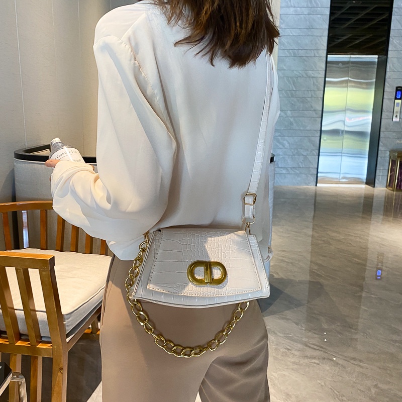 Túi Đeo Vai Thời Trang Phong Cách Phương Tây Dành Cho Nữ