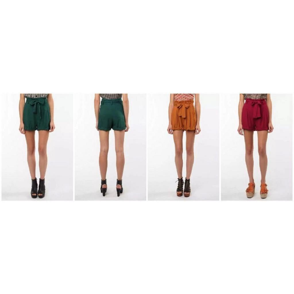 Quần đùi lanh Urban Outfitters