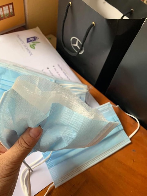 1 Hộp 50c Khẩu Trang Y Tế 4 Lớp Kháng Khuẩn | BigBuy360 - bigbuy360.vn