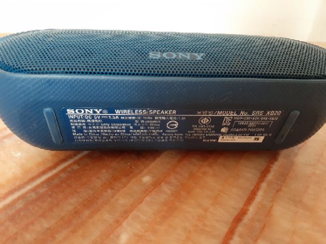 Loa bluetooth di động Sony SRS-XB20