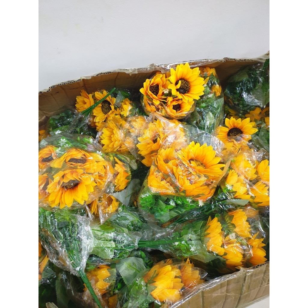 👉 Hoa giả - Cụm hoa Hướng Dương Nhiều Bông Trang Trí