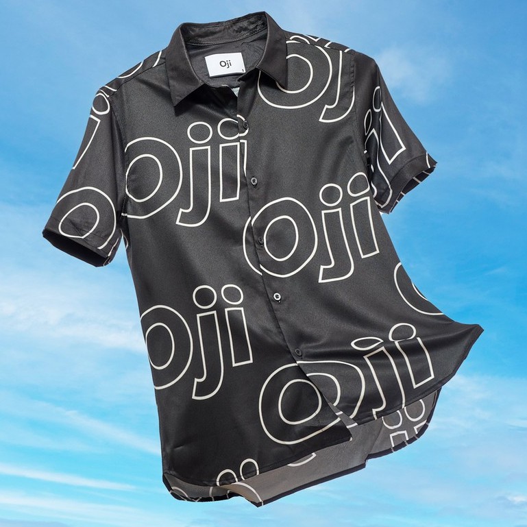 Áo sơ mi cao cấp họa tiết Oji màu đen chất lụa mềm mịn, thoáng mát, không nhăn | Form suông thời trang