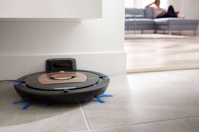 Robot hút bụi thông minh Philips FC8776