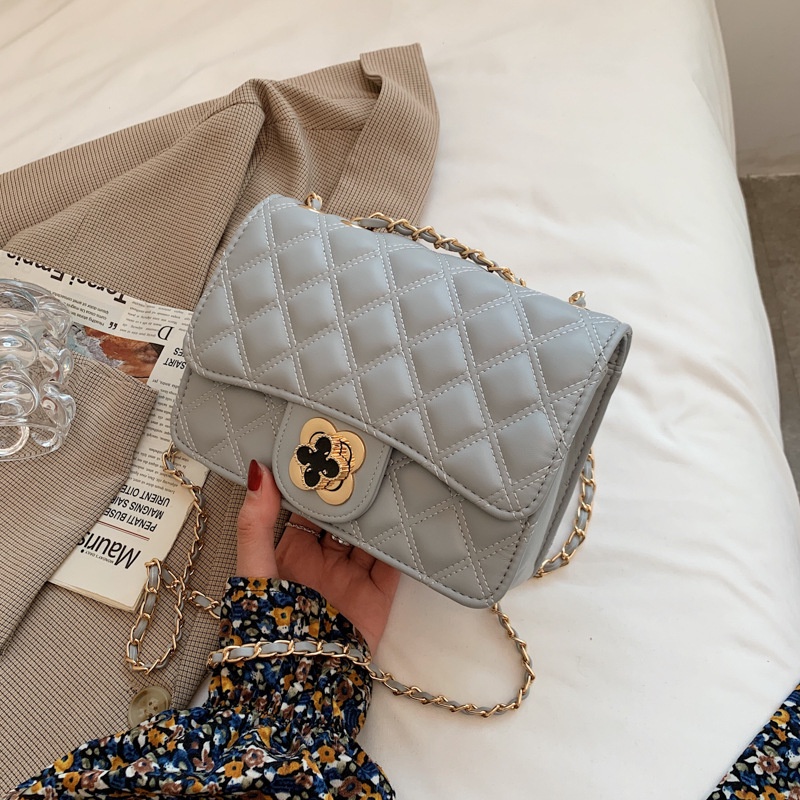 Túi Đeo Chéo Dây Xích Có Khóa Hình Thoi Thời Trang Cho Nữ