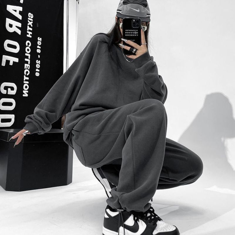 SET ÁO SWEATER + QUẦN THUN BO ỐNG HÀNG DÀY DẶN Y HÌNH