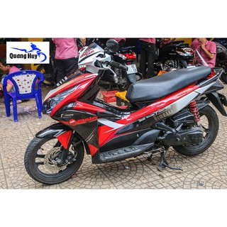 Tem trùm air blade đỏ đen đời 2011, độ team trùm ab dán phủ dàn áo xe đen đỏ rẻ đẹp