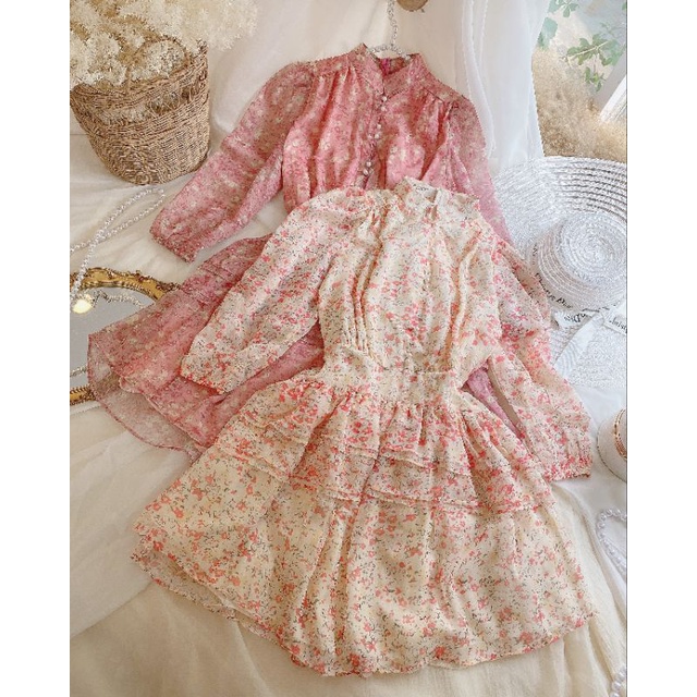 Đầm voan hoa cổ trụ tay dài 3 tầng