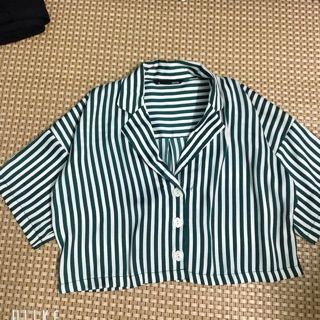 Áo sơ mi croptop Dottie cổ vest