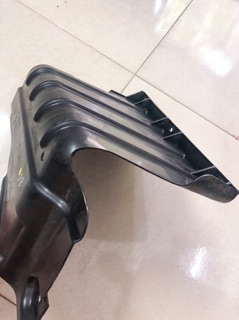 Chắn bung gầm phải - I10 Grand