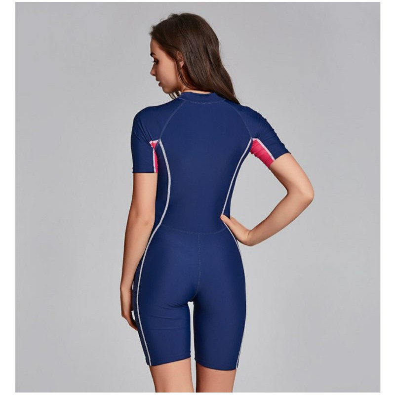 Đồ bơi liền thân ngắn tay, chất liệu cao cấp, màu xanh đen phối sọc hồng, có lót ngực tiện lợi cho nữ | BigBuy360 - bigbuy360.vn
