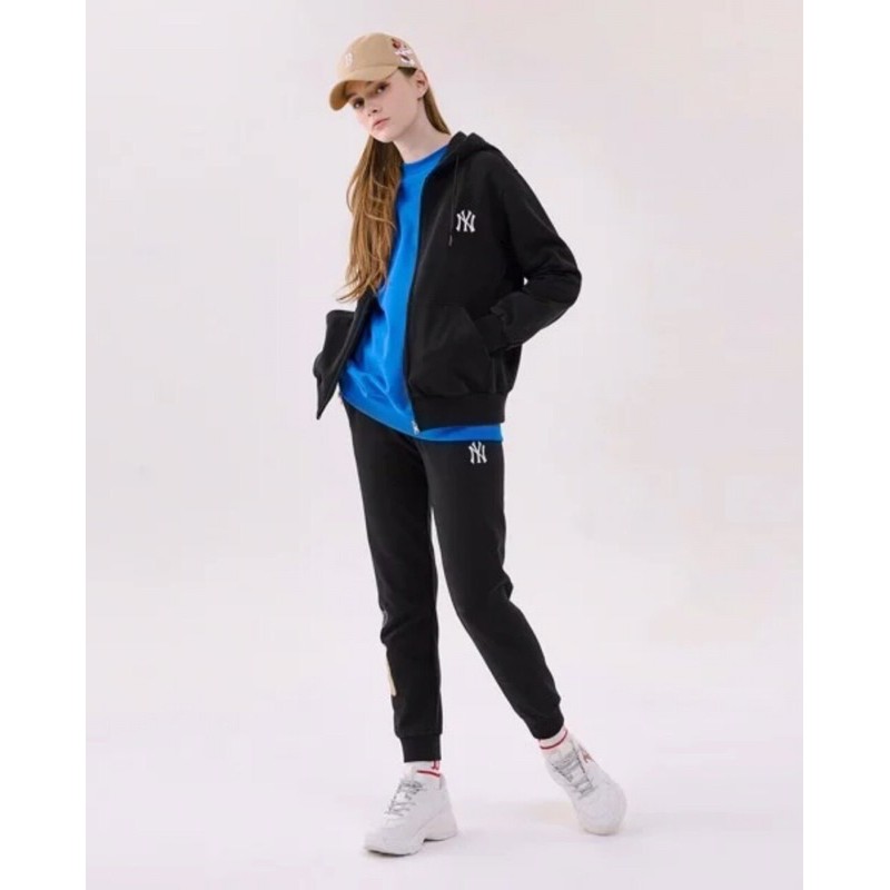 Áo khoác nỉ M.L.B xuất Hàn dư xịn | BigBuy360 - bigbuy360.vn