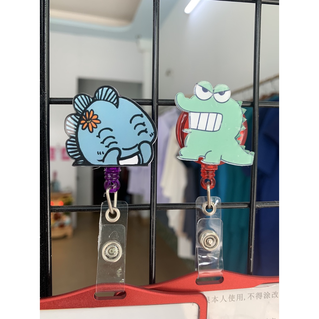 Kẹp thẻ đeo bảng tên gắn sticker xinh xắn, Cute bằng Mica - Thương hiệu Y Tế Thông Minh