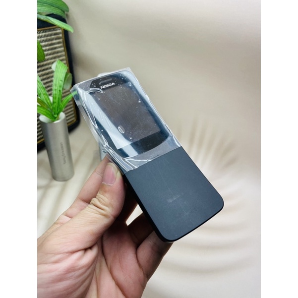 NGUYÊN ZIN, điện thoại cổ nokia 8110 4G