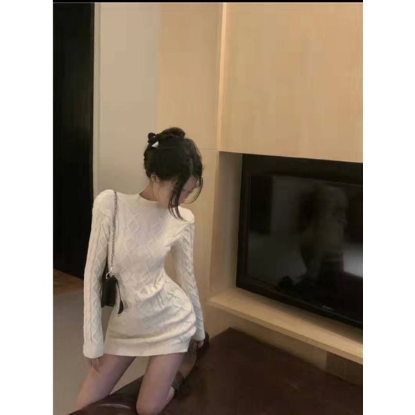 Váy len body khoét lưng siêu sexy | BigBuy360 - bigbuy360.vn