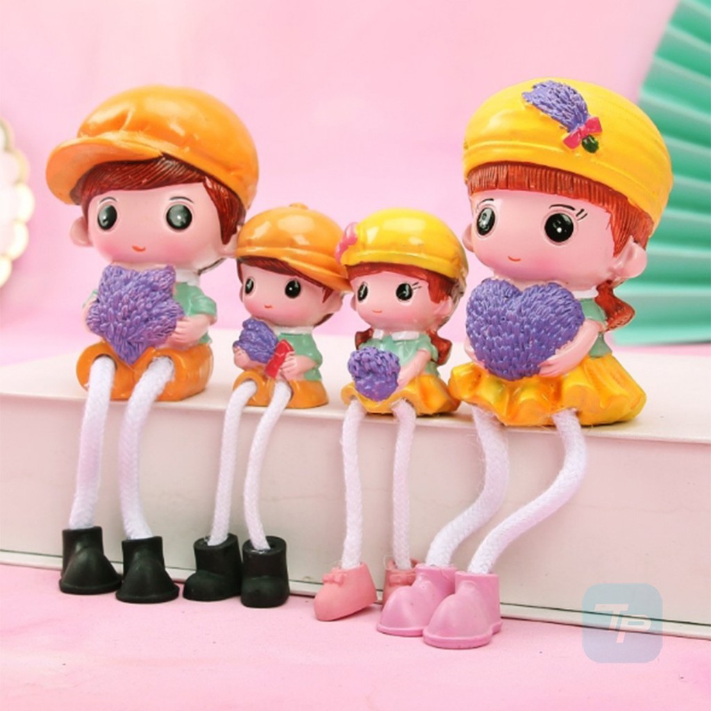 Bộ 4 Búp Bê Gia Đình Mũ Cam