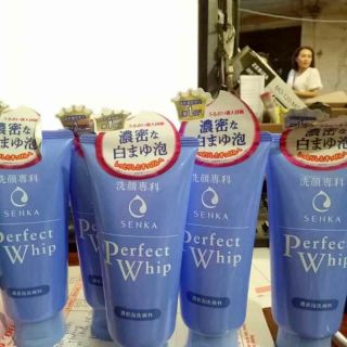 Sữa rửa mặt SRM Nhật Bản