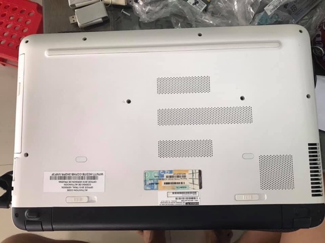 Máy tính xách tay HP Pavilion 15-ab114la A10-8700P Ram 12Gb HDD 1T CARD  AMD Radeon R6 MỚI 99% BH06T | BigBuy360 - bigbuy360.vn