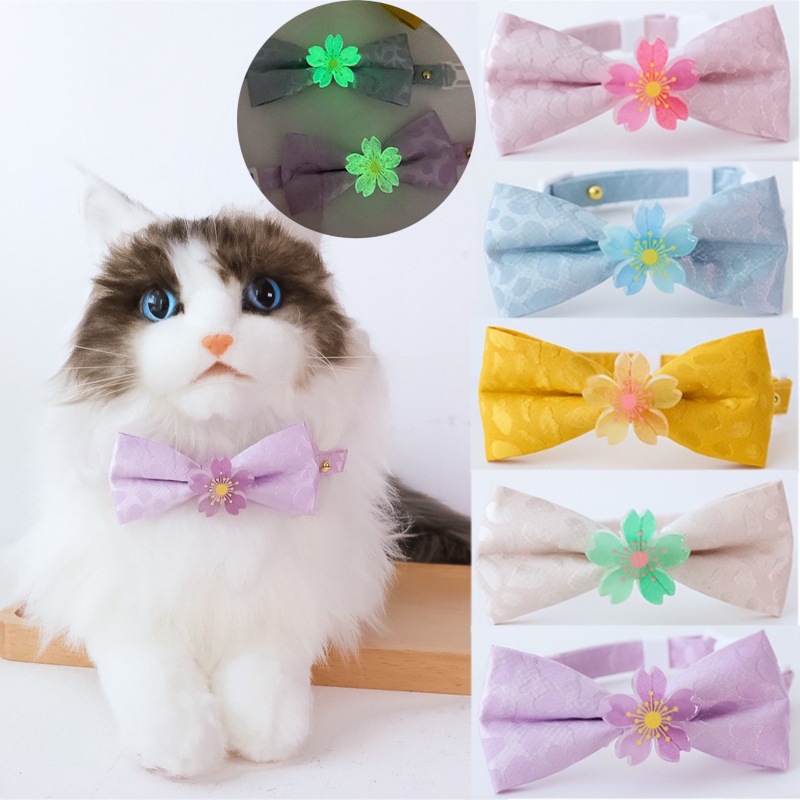 Vòng Cổ Chống Thất Lạc Hình Hoa Màu Dạ Quang Có Khóa An Toàn Dành Cho Thú Cưng