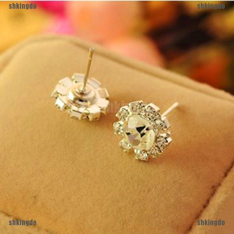 Bông tai hình hoa đính đá zircon thiết kế độc đáo cho nữ