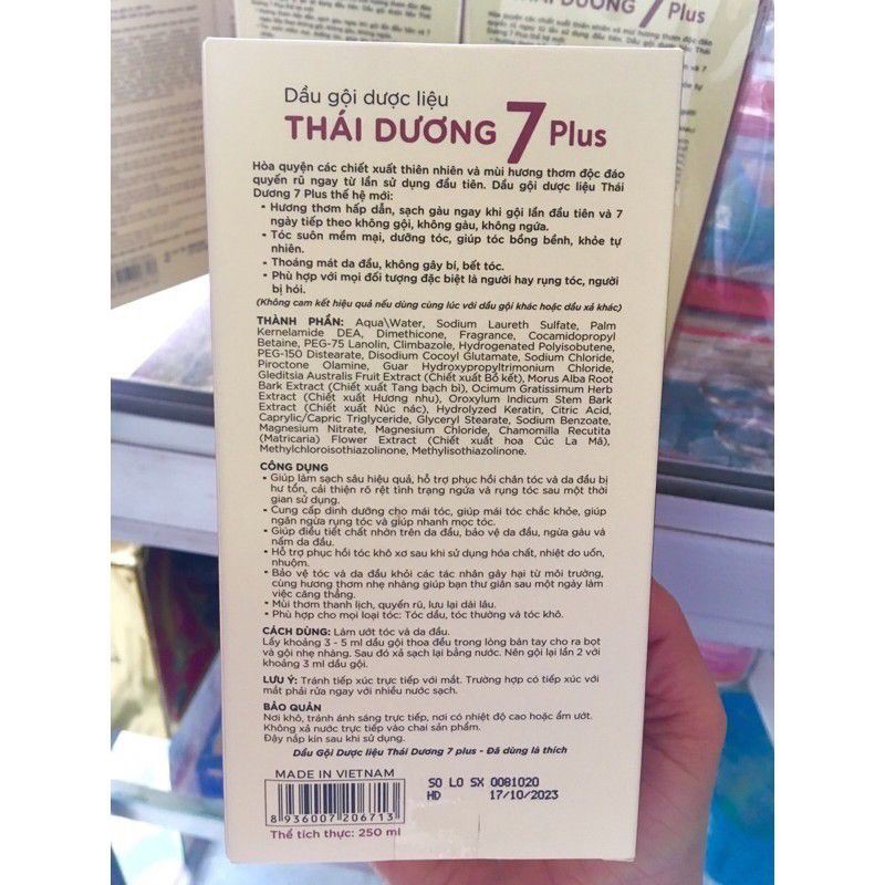 Dầu gội dược liệu Thái Dương 7 Plus giúp tóc suôn mềm, khỏe tự nhiên