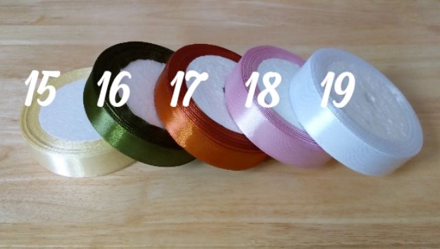 Ruy băng 2cm dài 22m