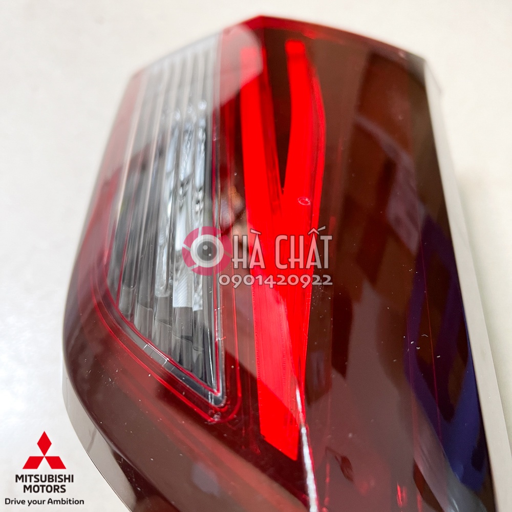Đèn hậu MITSUBISHI XPANDER 🚘 Nhập khẩu và bảo hành 100% là hàng chính hãng 🎯 8330B097