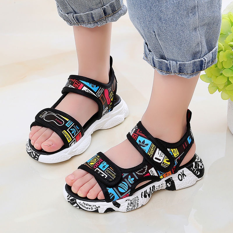 Giày Sandal Đế Mềm Chống Trượt Phong Cách Mới 2022 Cho Bé Trai